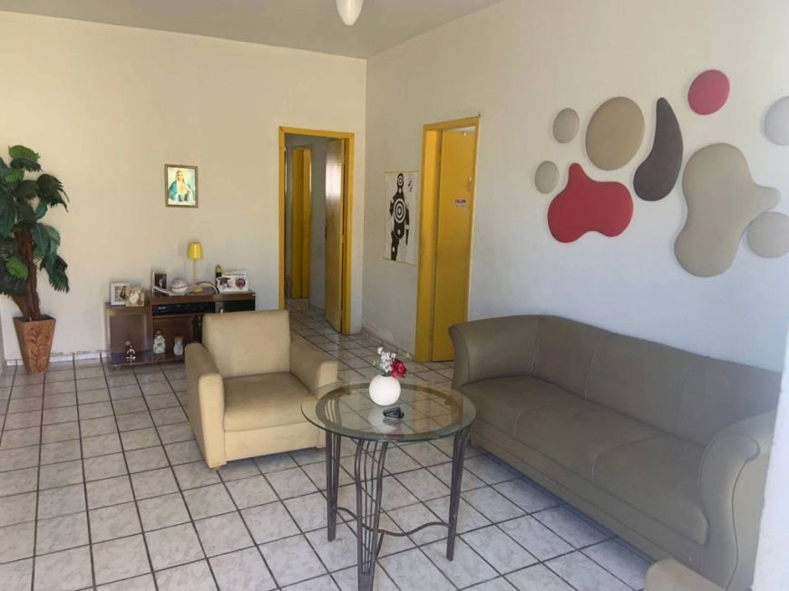 Casa disponível no bairro Ininga