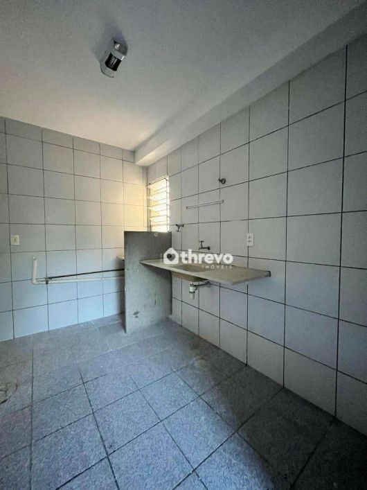 Apartamento com 3 dormitórios à venda, 56 m² por R$ 180.000,00 - Saci - Teresina/PI