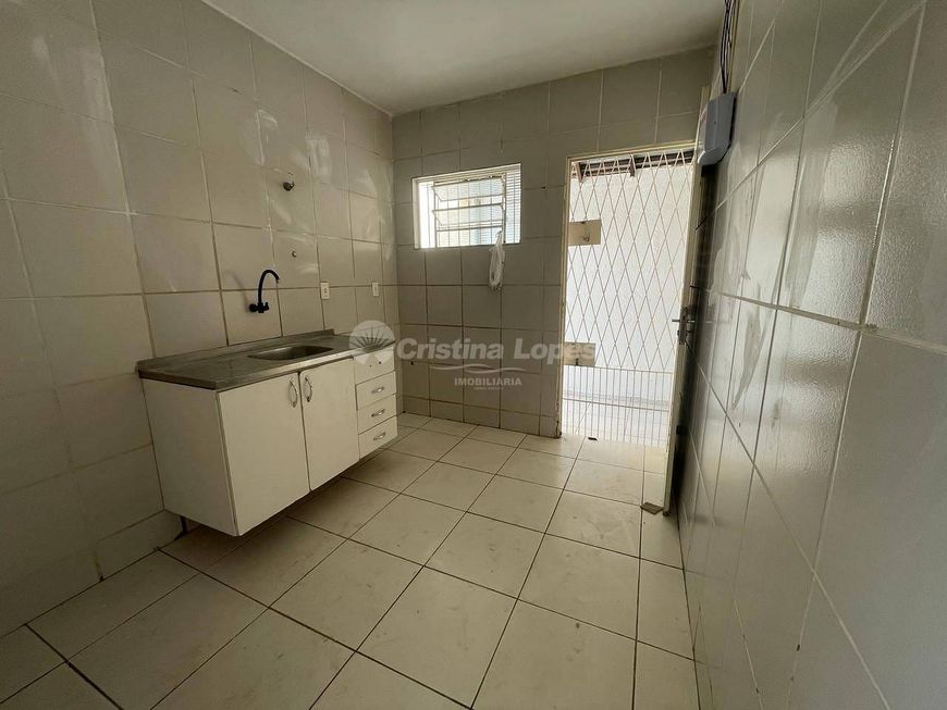 Casa Residencial à venda 3 Quartos, 1 Suite, 3 Vagas, Vale Quem Tem, Teresina - Piauí
