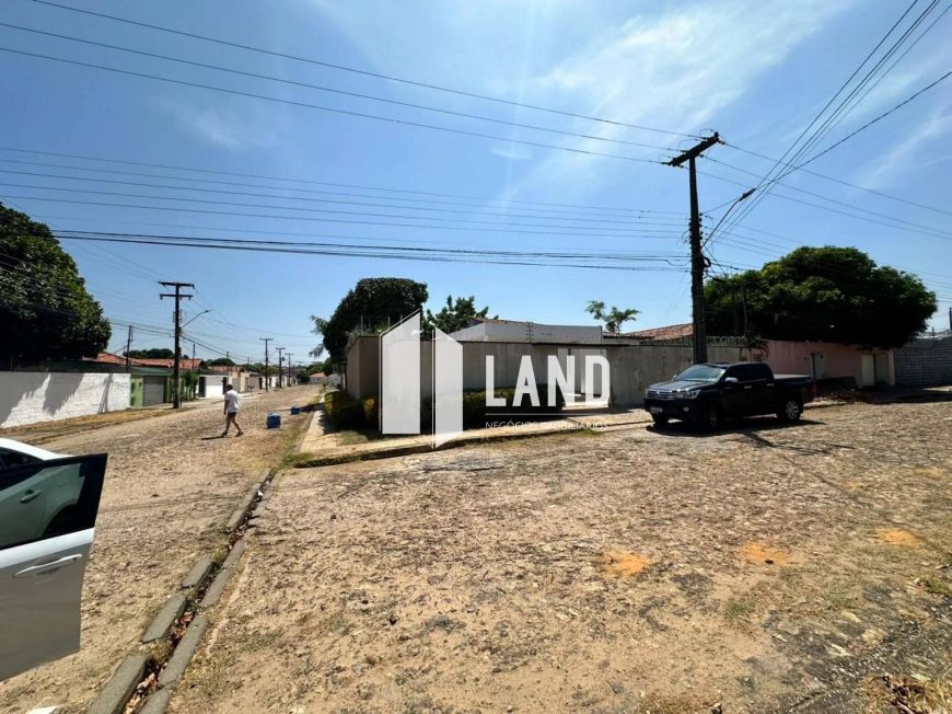 Casa no Bairro São Cristóvão - Teresina - PI