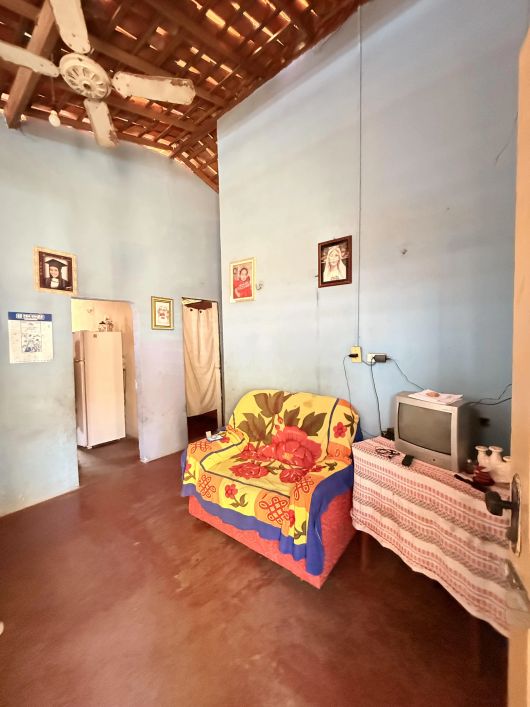 Casa perto do mercado do Dirceu 1, com 55 metros quadrados com 2 quartos em Itararé - Teresina - PI