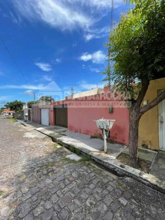 Excelente Casa a venda em TERESINA