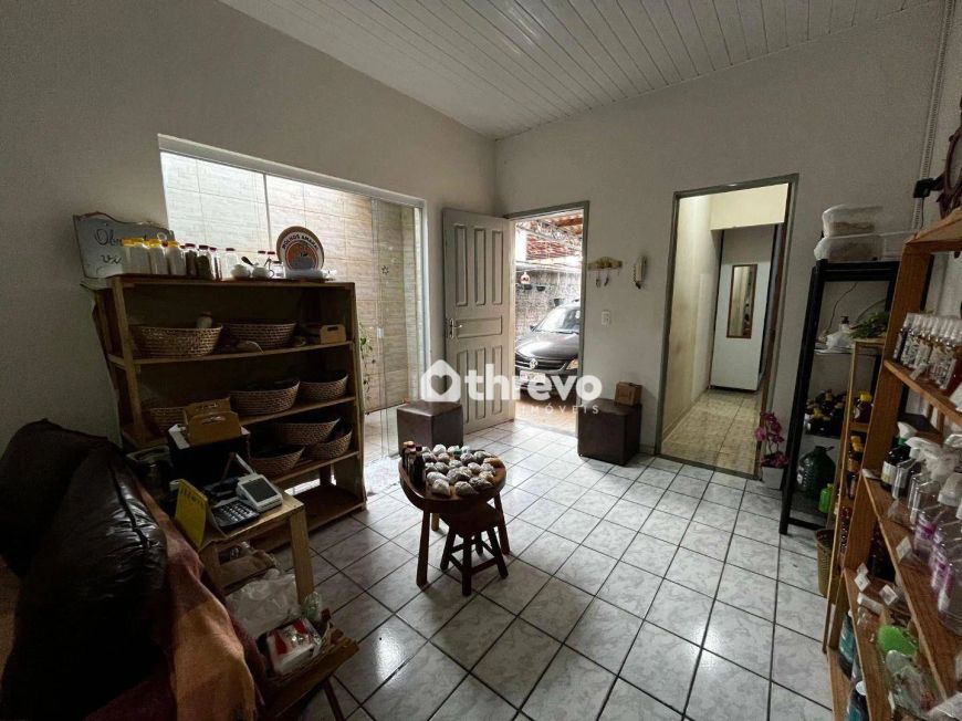 Casa com 3 dormitórios à venda por R$ 425.000,00 - Saci - Teresina/PI