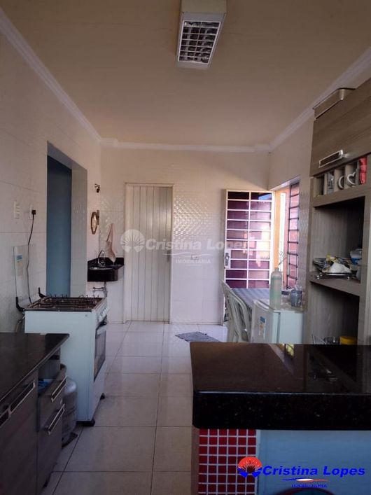 Casa Comercial na Rua Coelho de Resende Centro-Norte