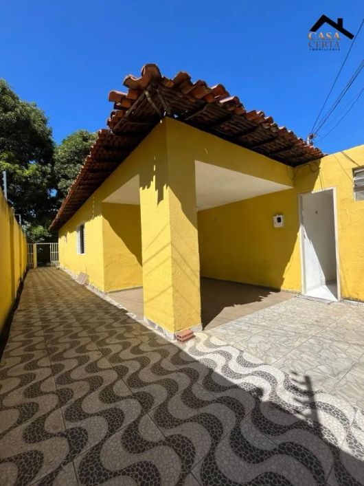 Casa para Venda em Teresina, Lourival Parente, 4 dormitórios, 1 suíte, 1 banheiro, 1 vaga