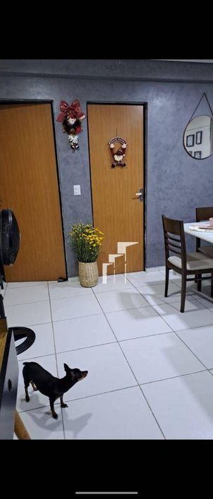 Apartamento no condomínio Lenita Ferreira