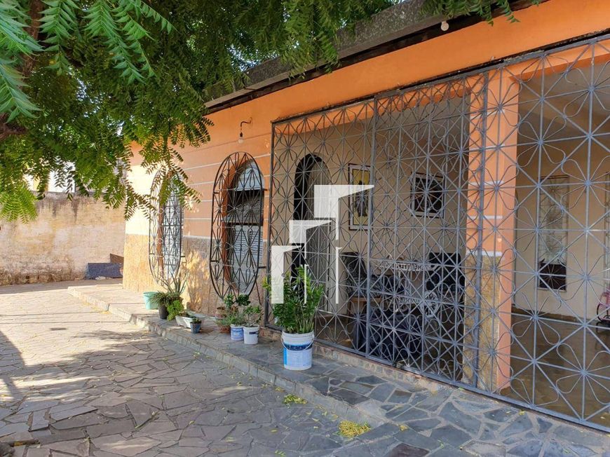 Casa com 3 Dormitórios à Venda - Morada do Sol