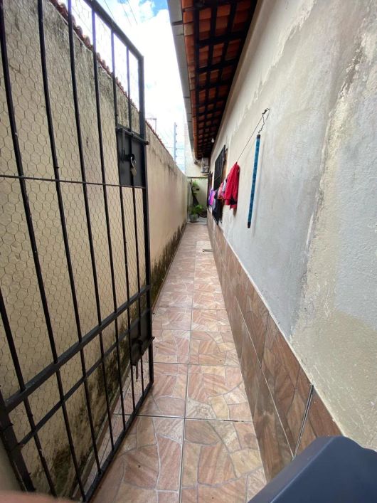Casa no lot cidade verde zona sudeste,( NÃO FINANCIA)com 3 quartos em Novo Horizonte - Teresina - PI