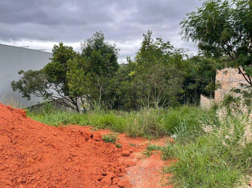 LOTE EM CONDOMÍNIO ÁREA-TERRENO Bairro: Jardim Botânico \ Setor Habitacional