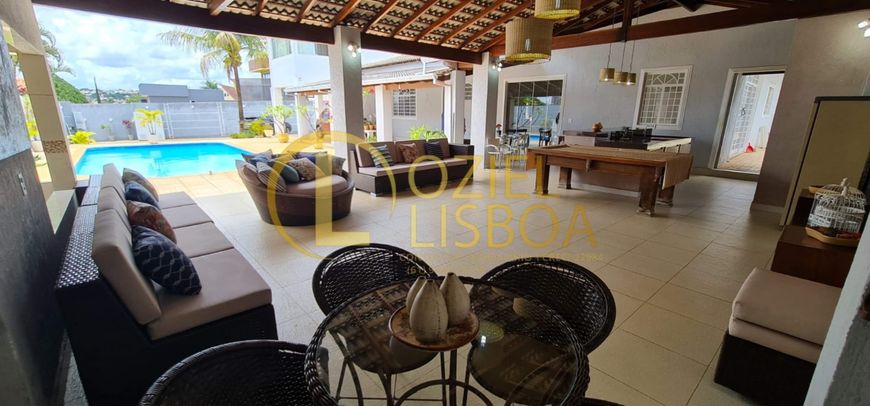 CONFIRA! SOBRADO LOTE DE 1000m² CONDOMÍNIO RUA 04 VICENTE PIRES 4 SUTES PISCINA CHURRASQUEIRA SAUNA