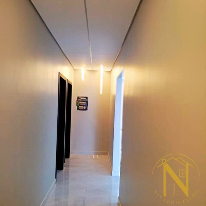 🏡 Casa de Alto Padrão em Condomínio Safira