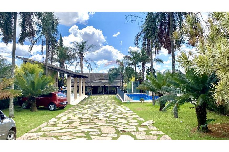 Mansão - Terreno 1650m² - 540² de área construída - Famosa Casa de Vidro