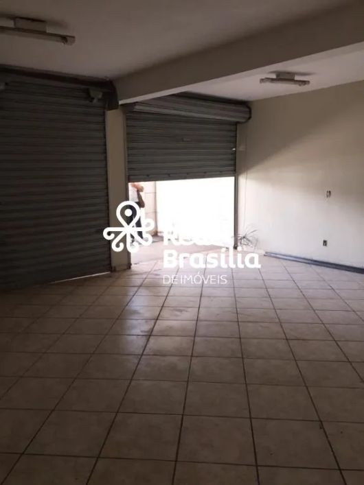 Polo de modas - Rua 10 - 100m² - Guará ll