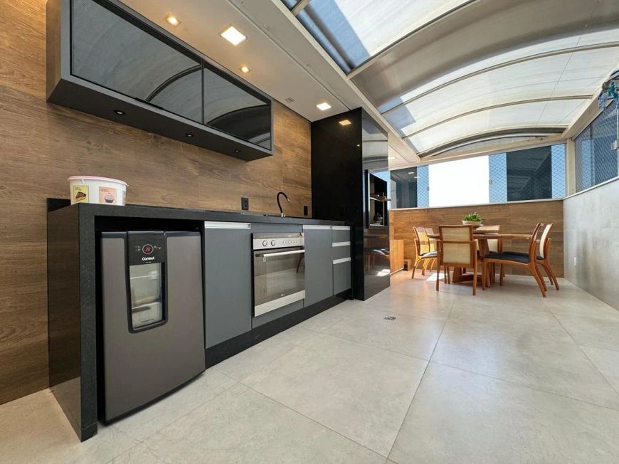 Excelente duplex de 02qts com 100m²