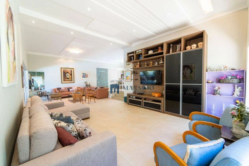 Condomínio Ouro Vermelho I, casa 4 suítes, 506m² Útil - Jardim Botânico