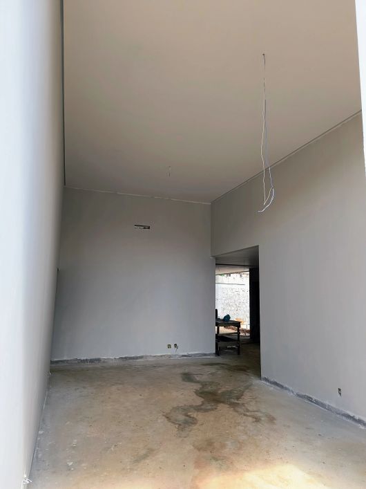 ARNIQUEIRA CONJ 3, CASA 3 SUÍTES, FINO ACAB, PISC/CHURR, COND ALTO PADRÃO, 1.200.000 MIL AC IMÓVEL