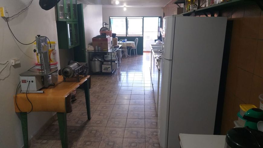Prédio QE 19, 3 pavimentos, ótimo preço!