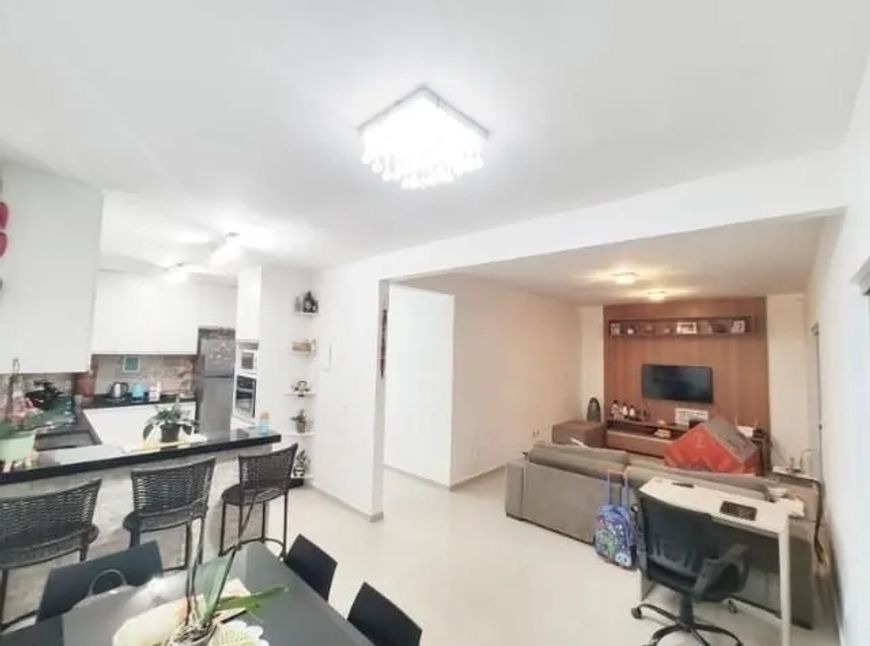 SHA Cond Vale Park Way Casa 4 Quartos 2 Suítes 4 Vagas Reformada 200m² Armários