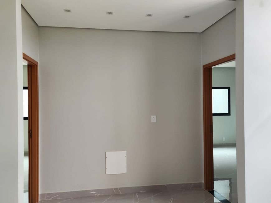 BELÍSSIMA E AGRADÁVEL CASA, COM PISCINA E ÁREA GOURMET NA PONTE ALTA GAMA - DF