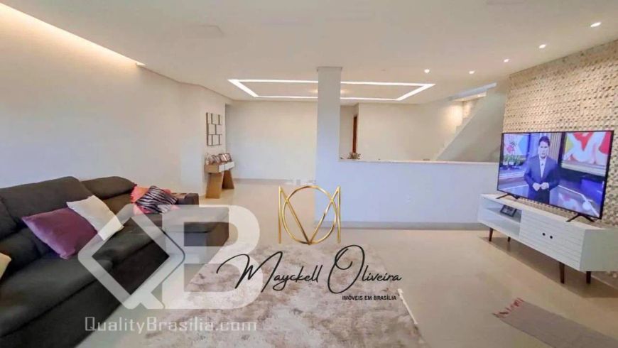 Arniqueira Casa Escriturada, ampla, terreno 1.118m2, c/ 555m2 construído arniqueira