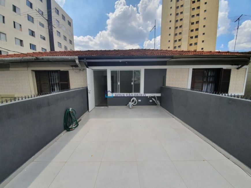 Venha instalar seu Comércio neste excelente Sobrado Comercial, próximo do Metrô Conceição.