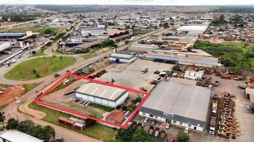 Galpão Industrial para Locação, com 770 m², em um terreno de 4030m², com ponte rolante e 1 escritor