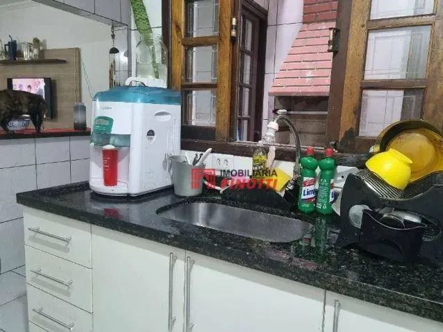 Sobrado com 3 dormitórios à venda, 187 m² por R$ 320.000,00 - Parque Botujuru - São Bernardo do Camp
