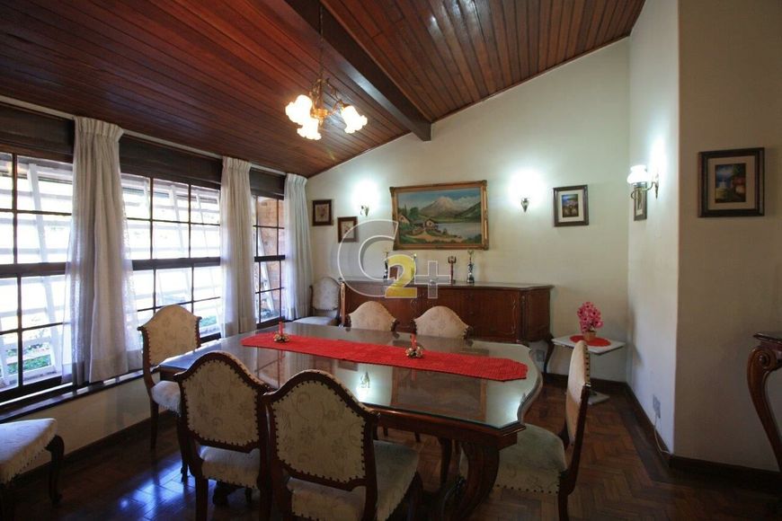 CASA ASSOBRADADA - SUMARÉ - 3 DORMITÓRIOS - 1 SUÍTE - 2 VAGAS
