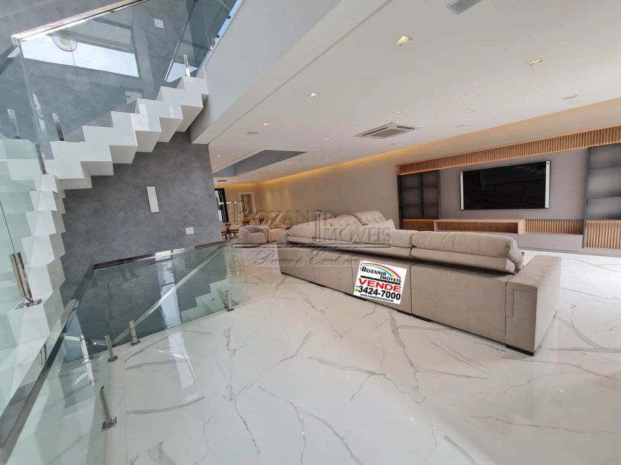 Sobrado com 4 dorms, Demarchi, São Bernardo do Campo - R$ 8.18 mi, Cod: 5043