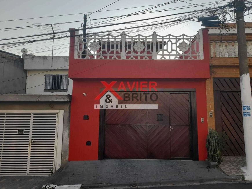 Lindo sobrado - 3 dorms , 2 vagas, quintal e acabamento show de bola