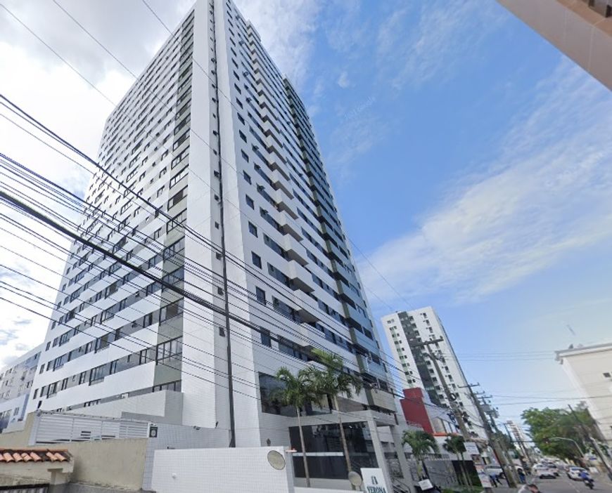 Apartamento no reformado Res. Verona - Expedicionários (71 m², 2/4 sendo 01 suíte, andar alto)