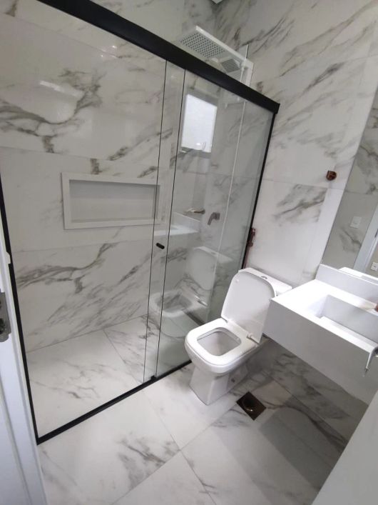 Imóvel para venda com 200 metros quadrados com 3 quartos