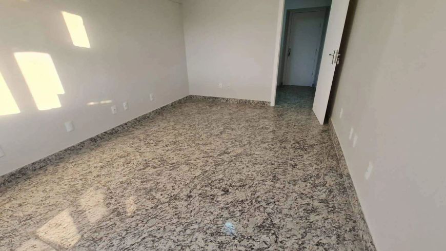 Ed. Sta. Maria - Sala comercial com 25,38m²