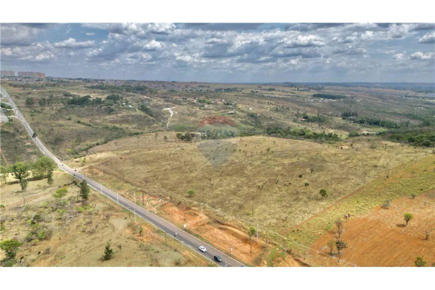Terreno no Incra 7 às margens da DF 451 com 5,1 hectares