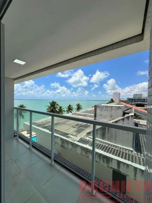 Apartamento Pé na Areia no Jardim Oceania para VENDA - 48 metros quadrados, 2 Quartos, Posição Sul,