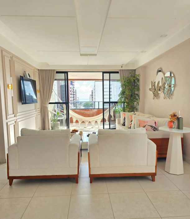 Apartamento 4 suítes, 3 vagas de garagem, 203 m². Excelente localização em Manaíra - João Pessoa – P