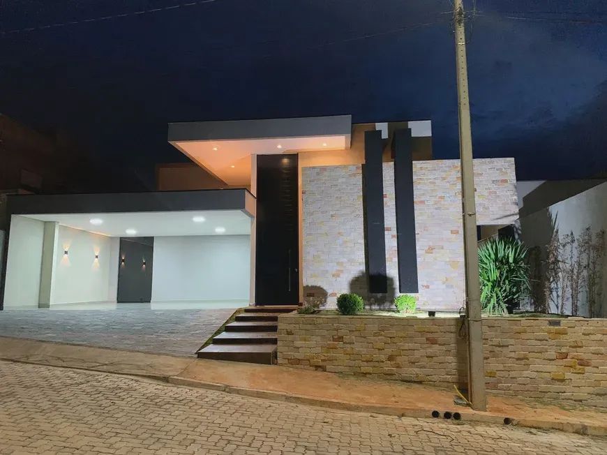 Casa 3 Quartos e Suítes Alto Padrão Arniqueiras