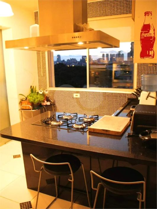 Apartamento com 2 quartos à venda em Vila Olímpia - SP