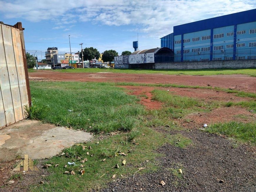 Vende excelente área de 1960 m² na CL 218 em Santa Maria - DF