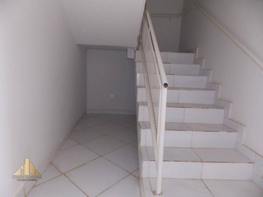 Vende Prédio Comercial e Residencial na QR 217 Conjunto G em Santa Maria Norte-DF