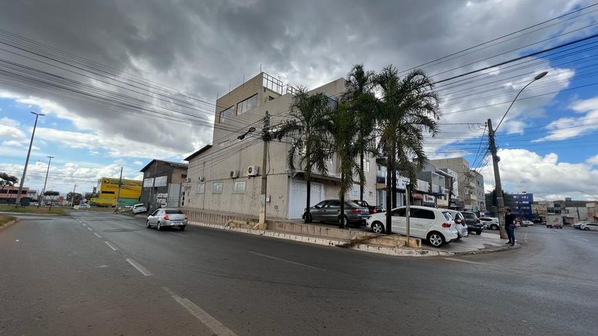 Prédio/Edifício inteiro para venda tem 780 metros quadrados com 2 quartos