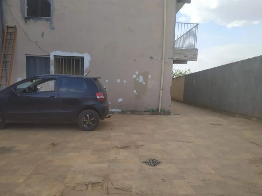 Prédio a venda lote de 400M² com 8 kits + casa top todos com vagasem Taguatinga Sul - Brasília - DF