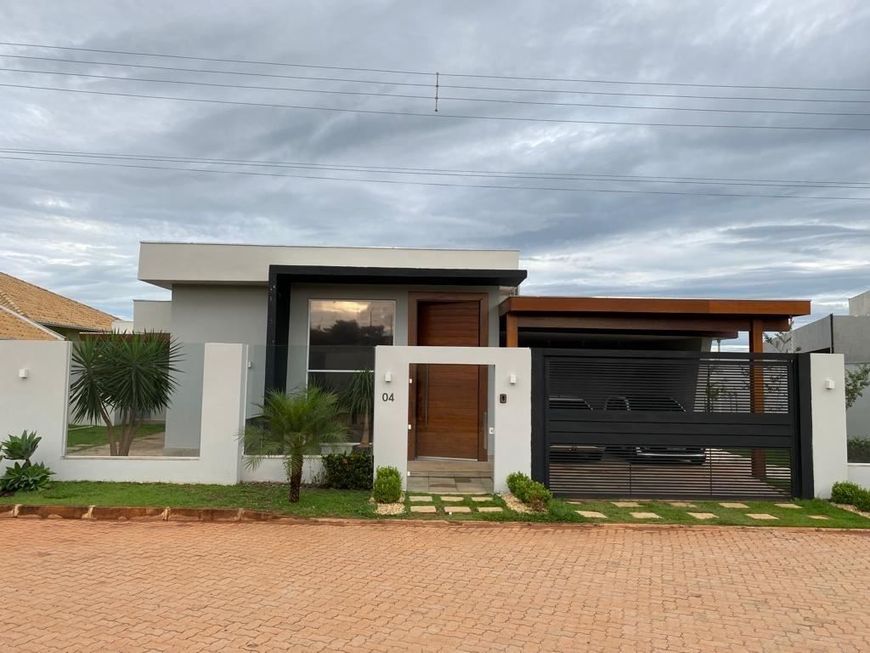 Excelente casa em condominio