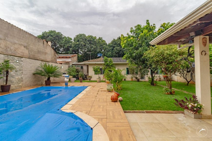 Casa de condomínio com 4 quartos, 3 suítes e área de lazer à venda na Rua do Jockey, Vicente Pires.