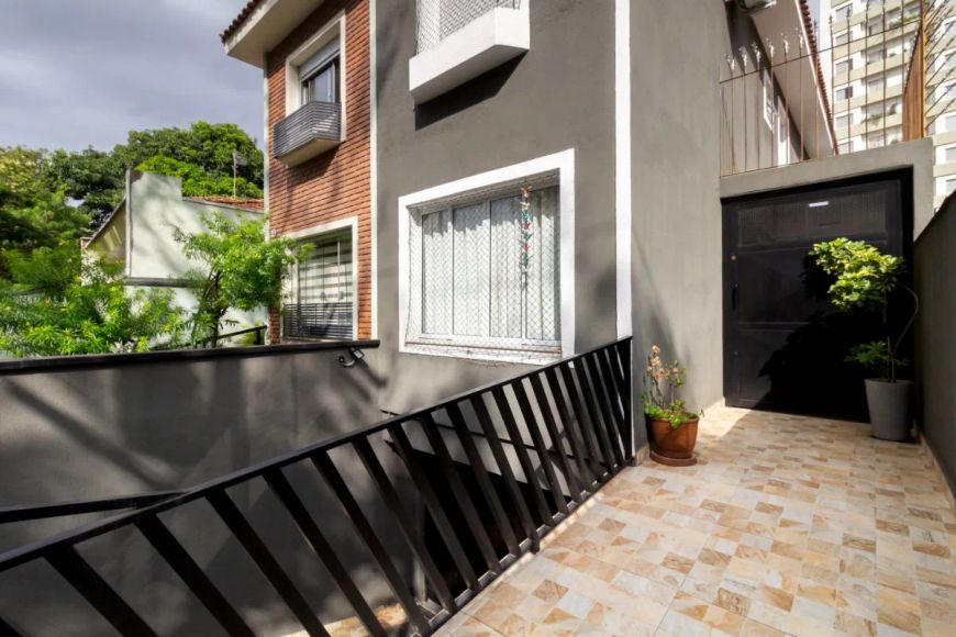 Sobrado para venda com 3 quartos, sendo 1 suíte, 172m²