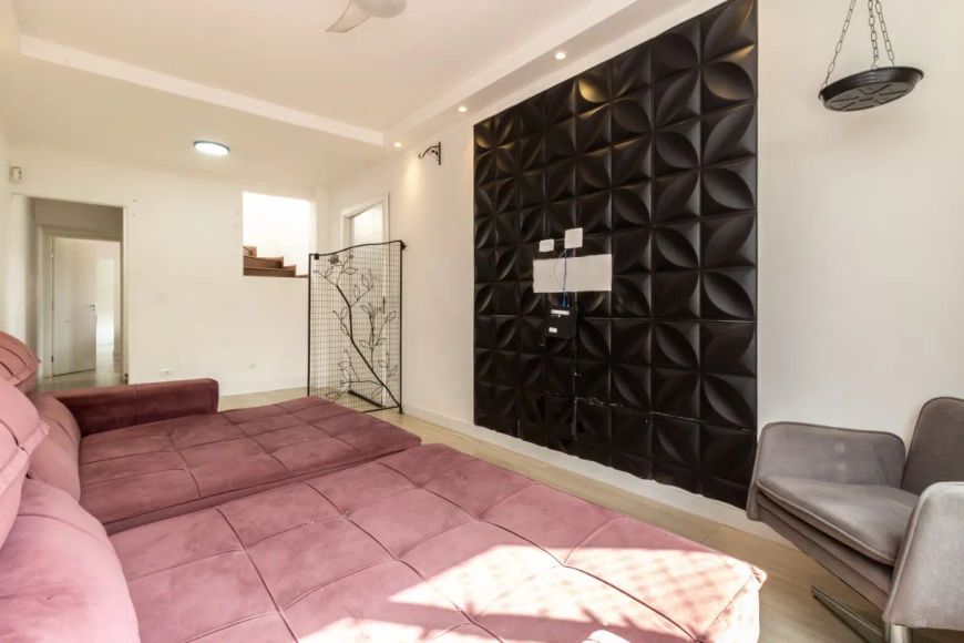 Sobrado para venda com 3 quartos, sendo 1 suíte, 172m²