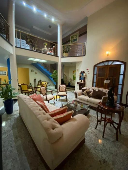 Rua 12 Vicente Pires Casa 5 Suítes DCE 4 Vagas 800 m² Área de Serviço Copa