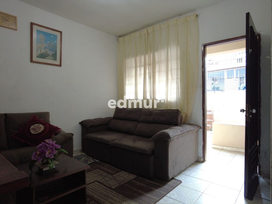 CASA para VENDA com 156m² no bairro Parque João Ramalho com 2 quartos e 2 vagas. Santo André, SP