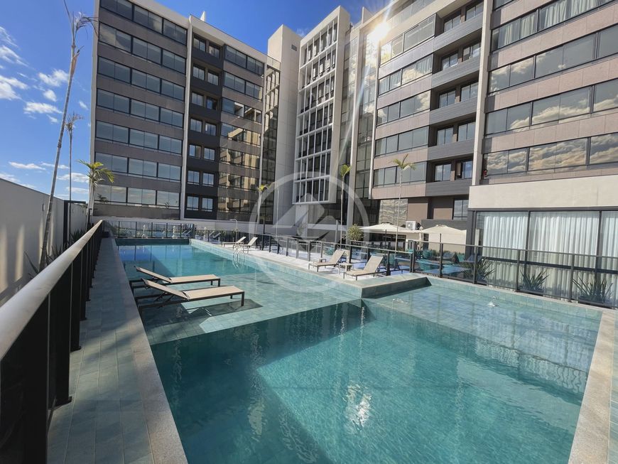 APARTAMENTO ALTO PADRÃO - 2 QUARTOS 1 SUÍTE - 1 VAGA DE GARAGEM - PISCINA AQUECIDA - NO MELHOR PONTO