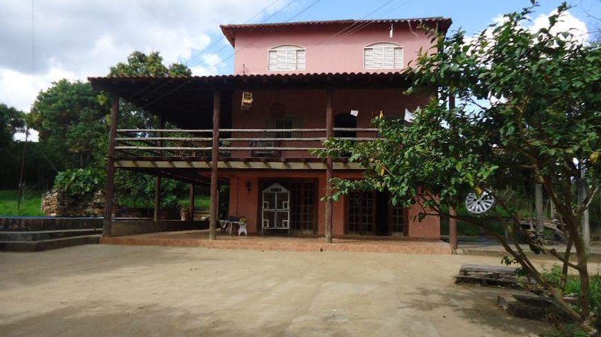 Fazenda/Sítio/Chácara para venda tem 318000 metros quadrados com 13 quartos
